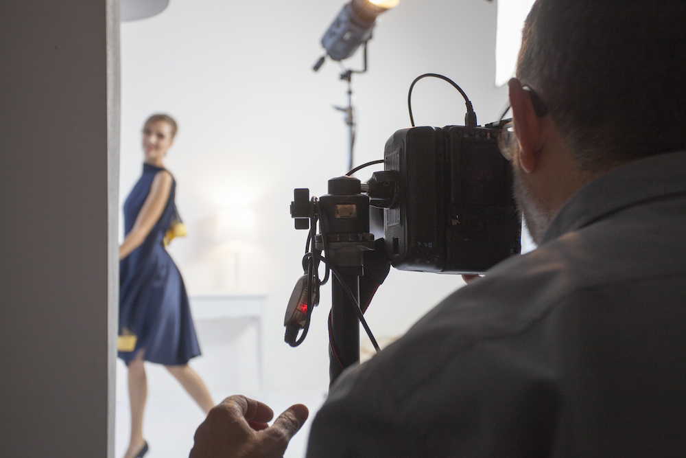 Backstage Shooting progetto Rovi Sartoria – Il Tuo Content Creator Backstage Shooting progetto Rovi Sartoria - Il Tuo Content Creator